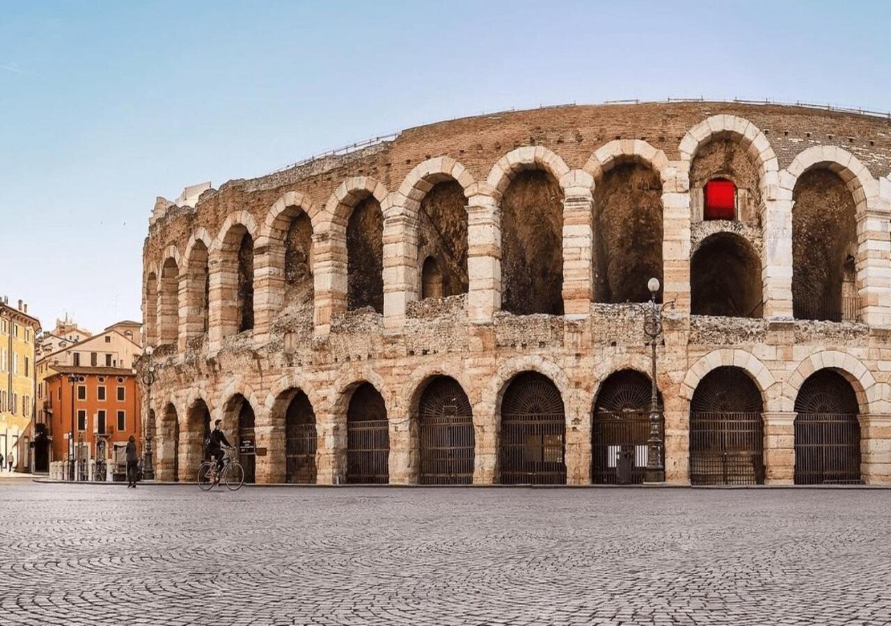 - Arena - Panoramic View - Central Apartment Verona Exterior photo